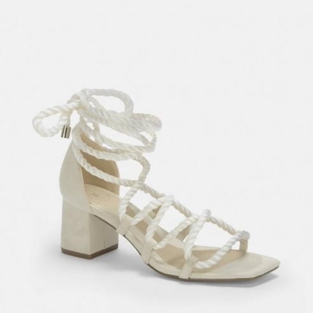 White rope Missguided low heel. Size 8. New!!!!
